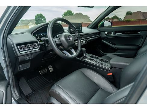 Used 2025 Honda Civic Sport Touring image 10