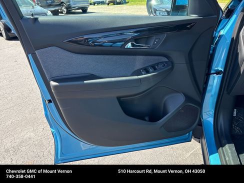New 2026 Chevrolet TrailBlazer LT w/ LT Cold Weather Package FWD image 14