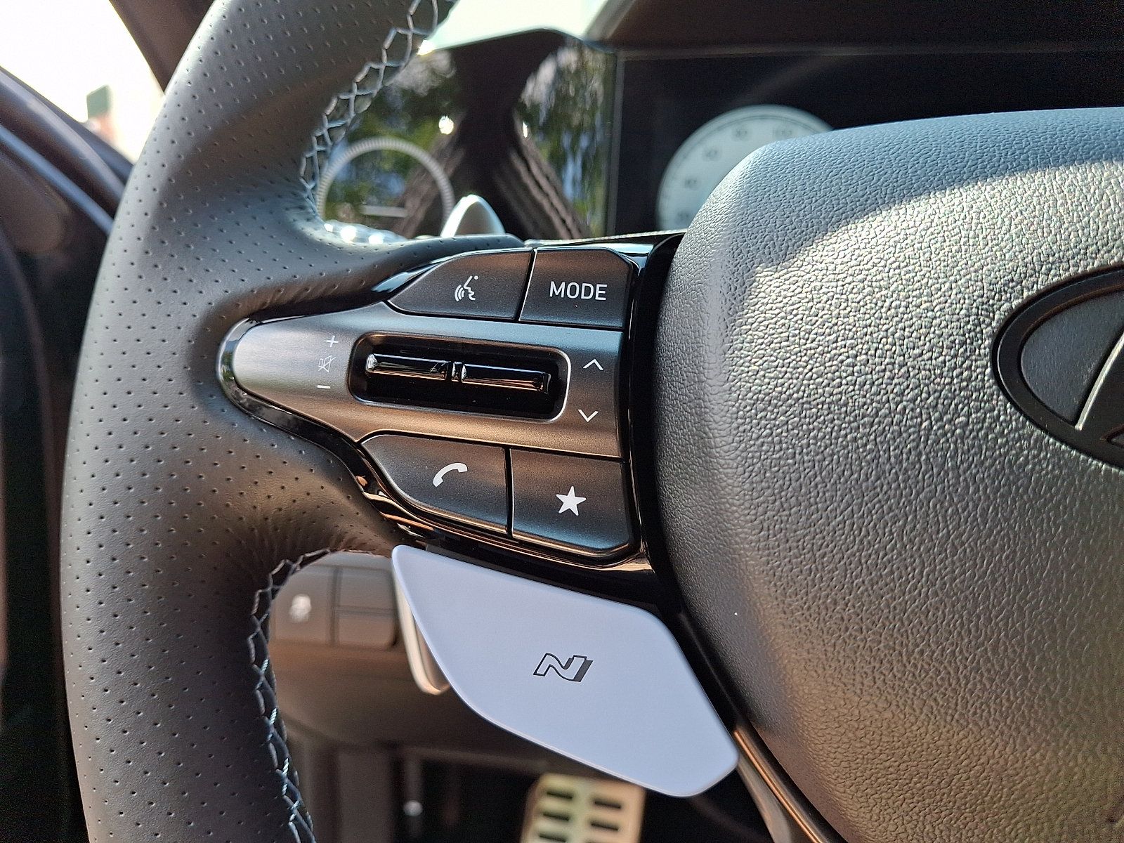 Used 2026 Hyundai Elantra N FWD image 18