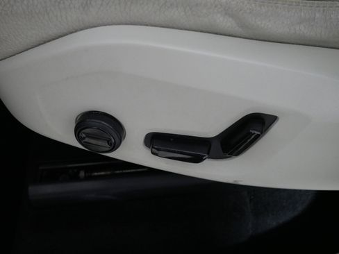 Used 2020 Volvo XC90 T6 Momentum image 20