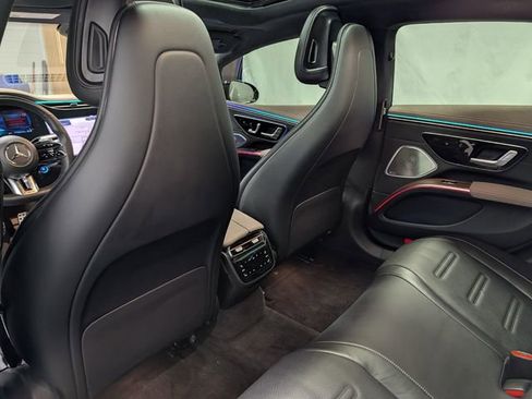 Used 2022 Mercedes-Benz EQS AMG 4MATIC image 17