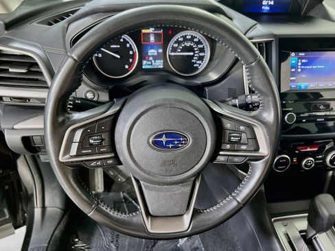 Used 2020 Subaru Forester Premium AWD/4WD image 11