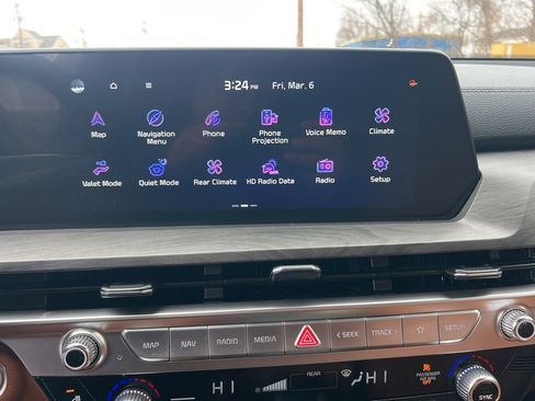 Used 2024 Kia Telluride EX X-Line image 18