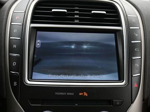 Used 2020 Lincoln Nautilus Reserve w/ Equipment Group 201A image 22