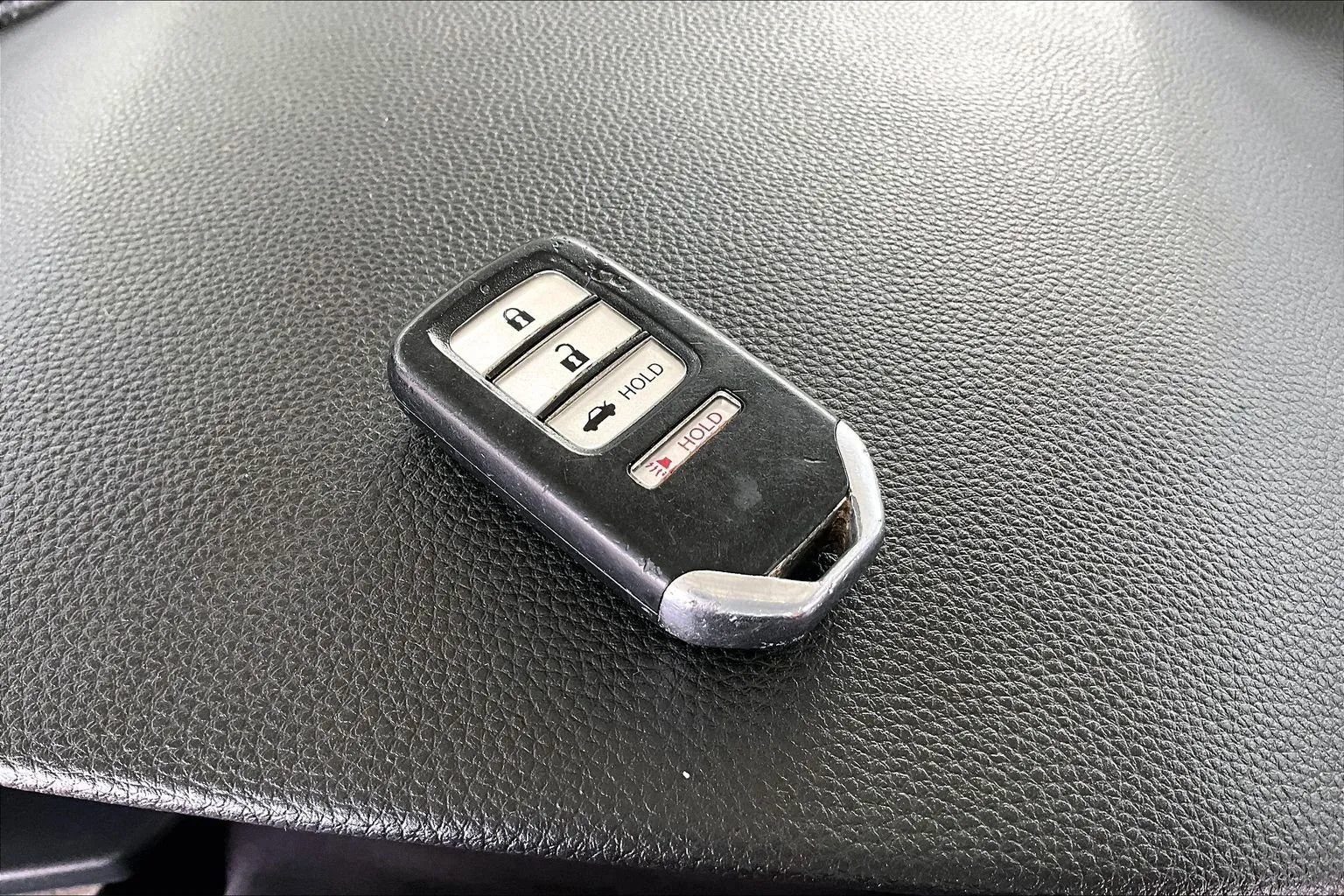 Used 2018 Honda Accord LX image 31