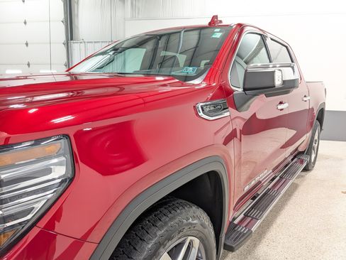 Used 2024 GMC Sierra 1500 SLT w/ SLT Premium Plus Package image 7