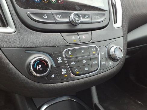 Used 2024 Chevrolet Malibu LT image 20