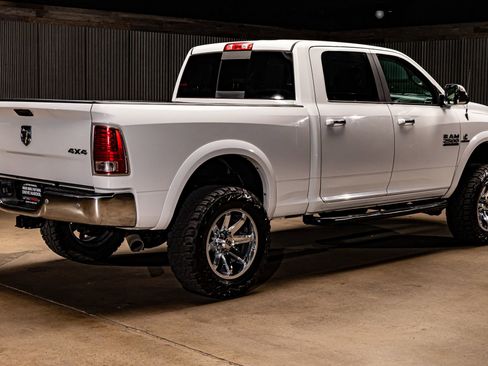 Used 2017 RAM 2500 Laramie image 9