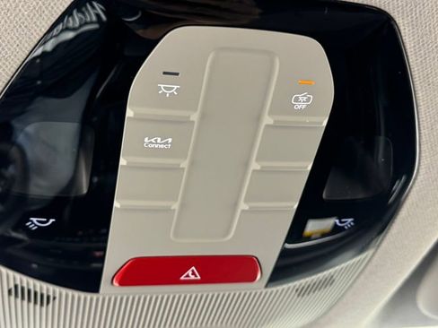 New 2026 Kia K4 LXS FWD image 27