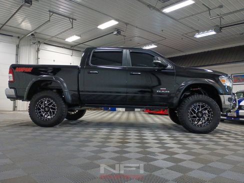 Used 2019 RAM 1500 Big Horn image 17