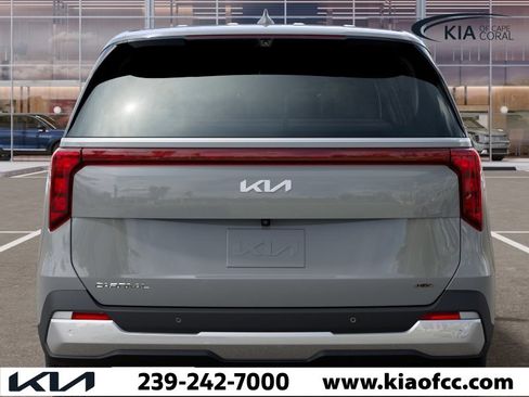 New 2026 Kia Carnival EX FWD image 13