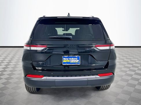 New 2026 Jeep Grand Cherokee Limited w/ Limited Altitude Package AWD/4WD image 7