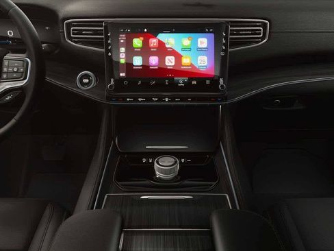 New 2026 Jeep Grand Wagoneer 2WD image 5