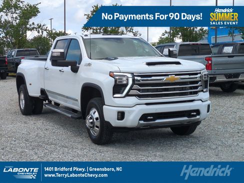 Certified 2025 Chevrolet Silverado 3500 High Country w/ Technology Package AWD/4WD image 1