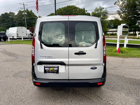 Used 2022 Ford Transit Connect XL FWD image 9
