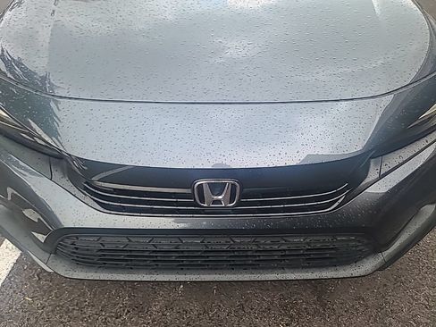 Used 2024 Honda Civic Sport image 3