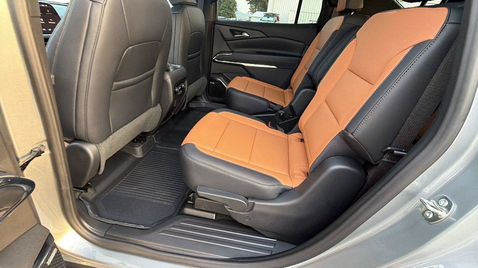 New 2027 Chevrolet Traverse Z71 w/ Enhanced Driving Package AWD/4WD image 20