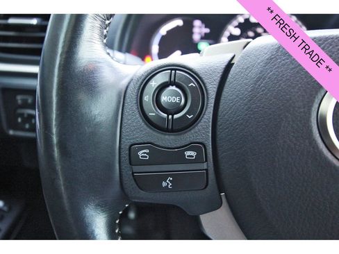 Used 2016 Lexus CT 200h w/ Navigation Package FWD image 17