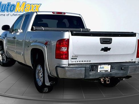 Used 2010 Chevrolet Silverado 1500 LT w/ Power Pack Plus AWD/4WD image 4