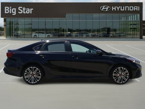 Used 2024 Kia Forte GT w/ GT2 Package FWD image 5