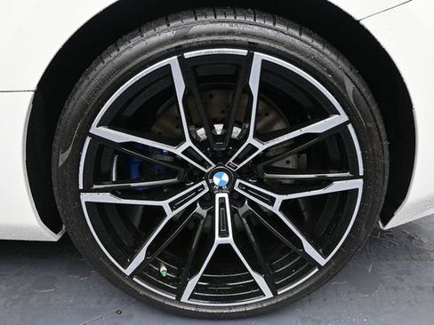 Used 2026 BMW M2 w/ Lighting Package RWD image 26