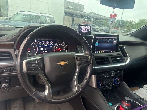 Used 2021 Chevrolet Tahoe Premier w/ Texas Edition RWD image 6