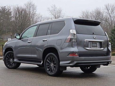 Used 2023 Lexus GX 460 Luxury image 23