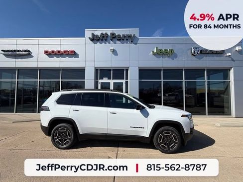 New 2026 Jeep Cherokee Laredo AWD/4WD image 1