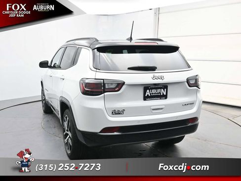 Used 2024 Jeep Compass Limited w/ Elite Group image 12