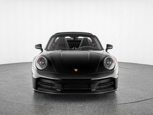Used 2026 Porsche 911 Targa 4S AWD/4WD image 9