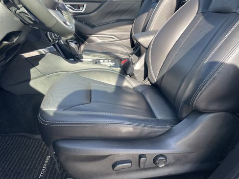 Certified 2022 Subaru Forester Touring w/ Popular Package #3 image 30