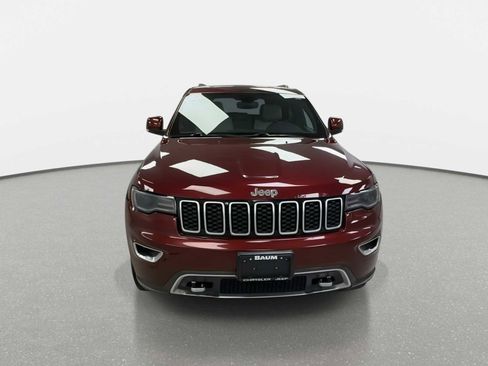 Used 2018 Jeep Grand Cherokee Limited image 3