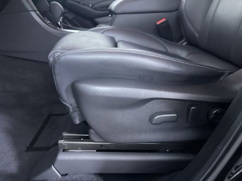 Certified 2023 Subaru Ascent Limited w/ Technology Package image 13