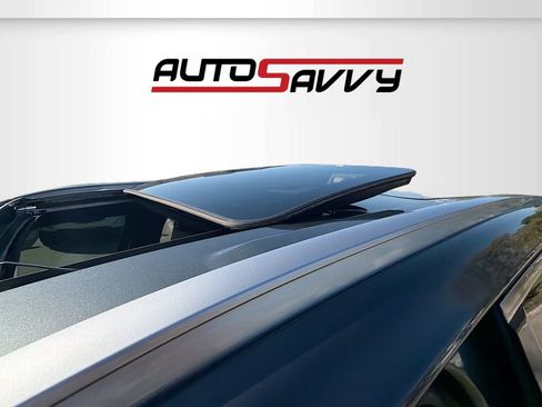 Used 2023 Hyundai Palisade Calligraphy image 23