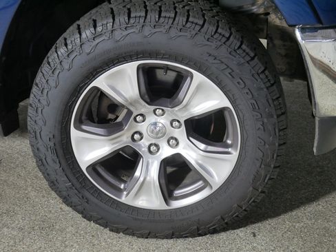Used 2021 RAM 1500 Laramie AWD/4WD image 15