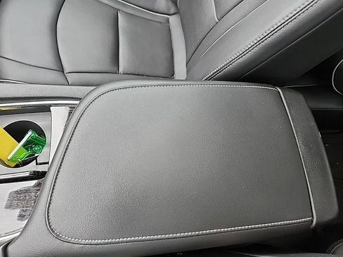 Used 2020 Buick Enclave Avenir w/ Avenir Technology Package AWD/4WD image 28