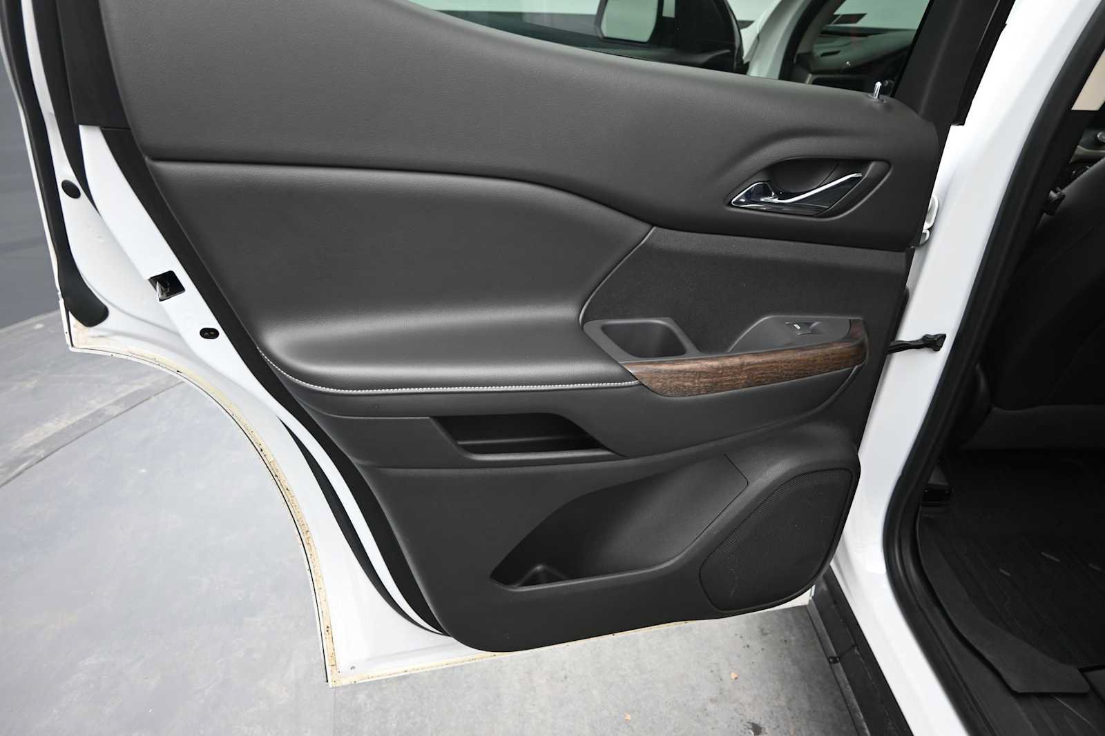 Used 2020 GMC Acadia Denali w/ LPO, Floor Liner Package AWD/4WD image 19
