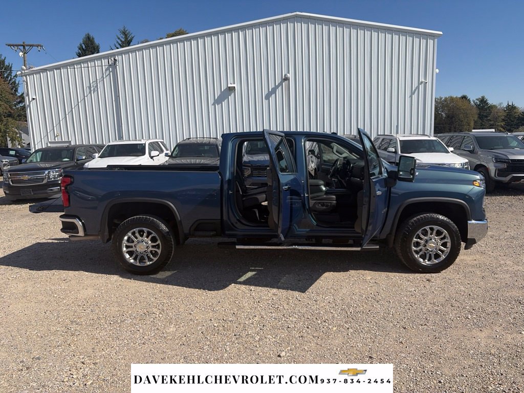 Used 2025 Chevrolet Silverado 2500 LTZ w/ LTZ Plus Package AWD/4WD image 34