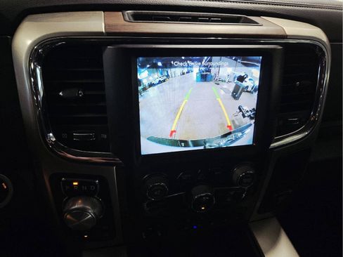 Used 2016 RAM 1500 Laramie w/ Convenience Group AWD/4WD image 29