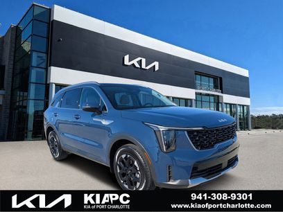 Certified 2025 Kia Sorento S w/ Panoramic Sunroof Package