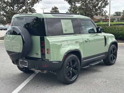 Used 2023 Land Rover Defender 110 75th Limited Edition AWD/4WD image 5