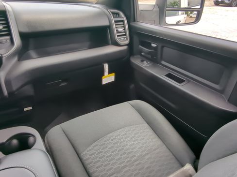 Used 2026 RAM 2500 Tradesman AWD/4WD image 15