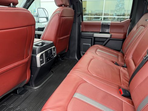 Certified 2021 Ford F250 Platinum w/ FX4 Off-Road Package image 13