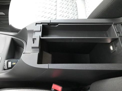 Used 2023 Chevrolet Equinox LS w/ LS Convenience Package image 12