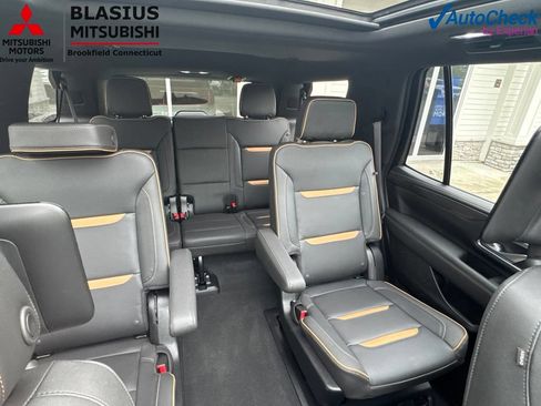 Used 2023 GMC Yukon AT4 w/ AT4 Premium Package AWD/4WD image 44
