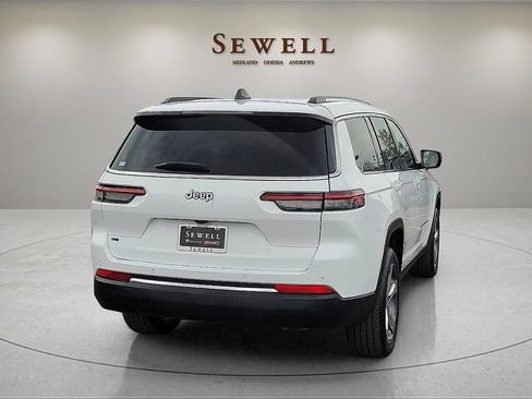 Used 2021 Jeep Grand Cherokee L Limited RWD image 5