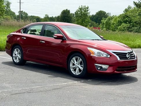 Used 2015 Nissan Altima 2.5 SL FWD image 6