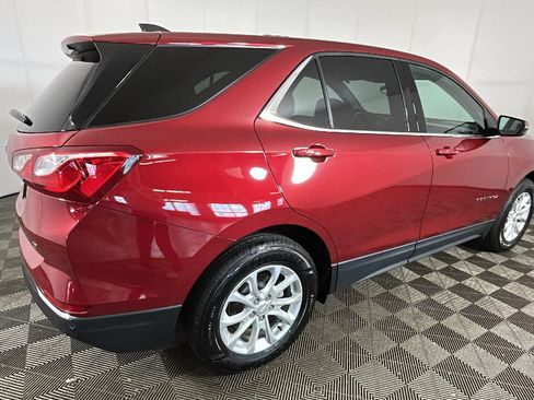 Used 2018 Chevrolet Equinox LT FWD image 3