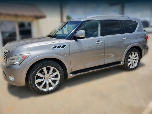 Used 2014 INFINITI QX80 4WD w/ Theater Package image 7