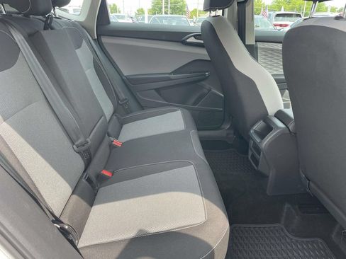 Certified 2023 Volkswagen Taos S FWD image 10